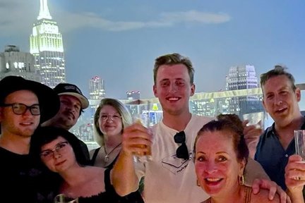 Ultimate Rooftop Bar & Lounge Night Tour NYC