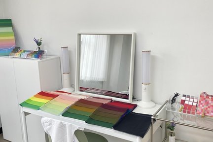 Personal Color Analysis by Season of You Seoul