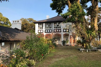 Una passeggiata nella casa sull'isola