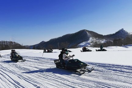 北海道初學者滑雪和雪上活動溫泉之旅（兩天一夜）丨札幌全球體育委員會（SGSC）官方認證