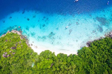 De Phuket: excursion en hors-bord de plongée avec tuba dans les îles Khai