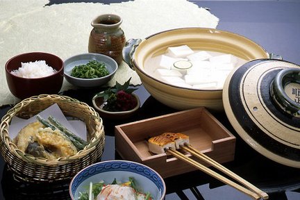 Nanzenji Junsei Traditional Tofu Kaiseki Cuisine - Kyoto