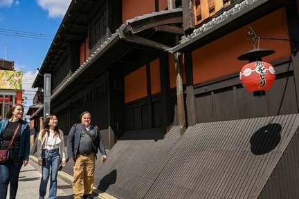 Lawatan Berjalan Kaki Peribadi Memoirs of a Geisha di Gion, Kyoto