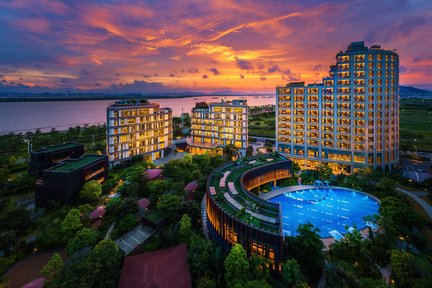 Gói Lưu Trú tại Serensia Woods Hotel