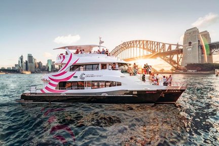 Vivid All-Inclusive Dinner Cruises in Sydney