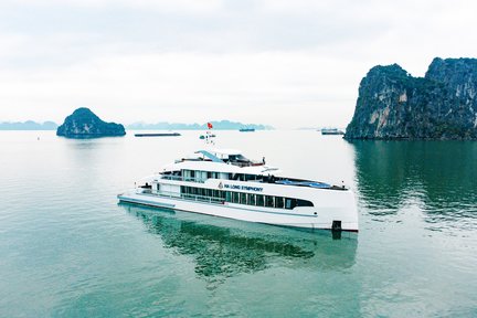 [เส้นทางที่ 2] ทัวร์ฮาลองเบย์หนึ่งวันด้วยเรือสำราญระดับ 5 ดาว โดย Symphony Luxury Cruise