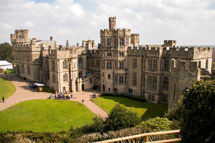 Warwick Castle, Shakespeare's England, Oxford, and The Cotswolds Tour