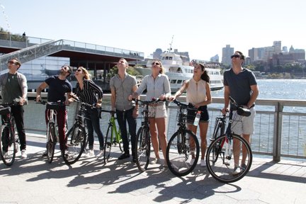 New York Highlights Guided Bike Tour