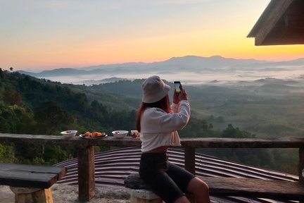 Khao Lak: Magical Sunrise above the Clouds at Khao Khai Nui