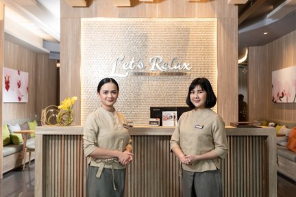 Let's Relax Spa at Terminal 21 Asok 