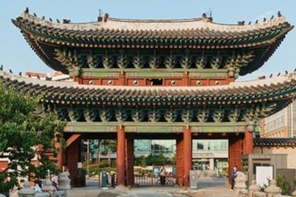 Quaint Changgyeonggung Palace Night Tour