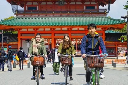 Tour ciclistico delle principali attrazioni storiche di Kyoto con il patrimonio Zen Tem