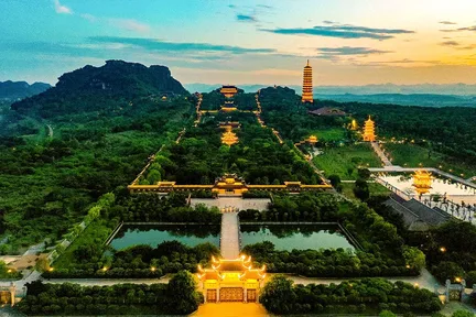 Bai Dinh Pagoda Night Tour