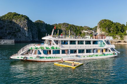 ランハ湾・カットバ 日帰りクルーズツアー（ハノイ発 / Serenity Explorer Cruise提供）