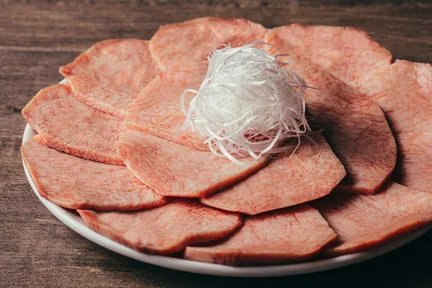 东京 USHIGORO 和牛烧肉 西麻布、表参道、新宿三丁目、池袋、银座店