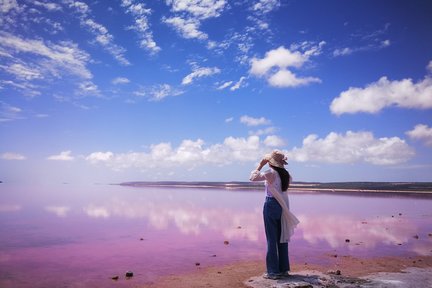 Chinese Guide: 3-Day Pink Lake Impression Tour from Perth