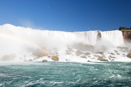 Tour notturno in autobus delle Cascate del Niagara da New York