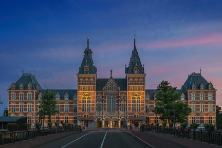 Entrada al Rijksmuseum y crucero por los canales de Ámsterdam