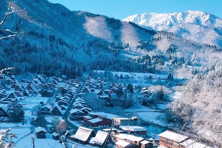  Takayama & Shirakawa-go Day Tour dengan Makan Siang Hida Beef dari Nagoya