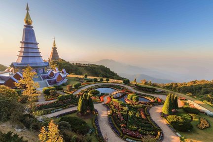 Excursion d'une journée au parc national de Doi Inthanon et à Pha Dok Siew au départ de Chiang Mai