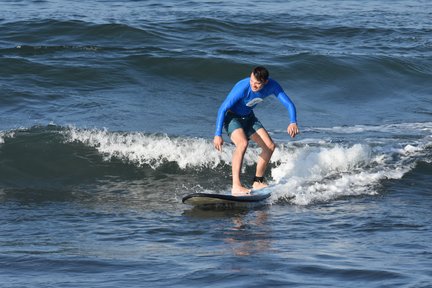 Lezione di surf presso Old Man's Beach a Canggu