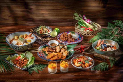 The Ritz-Carlton Hong Kong Buffet | Cafe 103 Buffet | Lunch Buffet, Dinner Buffet, Afternoon Tea