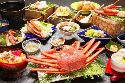 Tottori Crab Carnival with 20 Crab Dishes 1 Day Bus Tour from Osaka