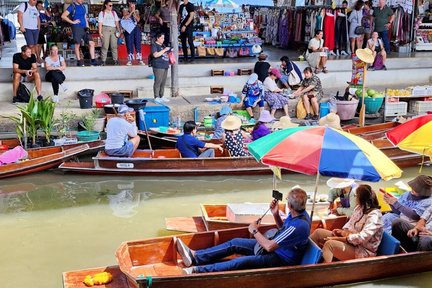 Maeklong Train Market, Damnoen Saduak Floating Market, IG Cafe One Day Tour