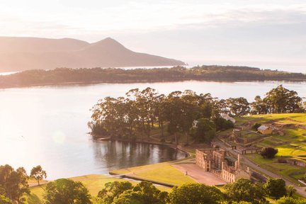 Port Arthur Shuttle and Tasman Day Tour dari Hobart