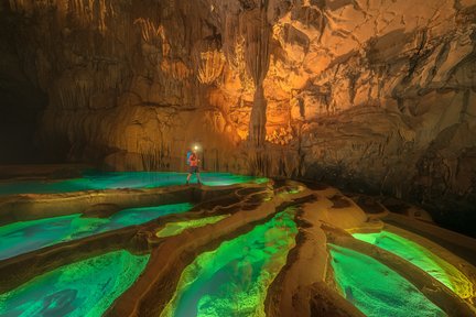 Camping & Trekking 3D2N Tour: Hung Thoong Cave System Exploration