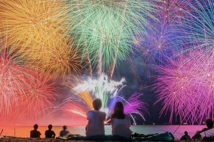 [Hakone & Atami Fireworks Day Tour] Mt. Fuji Hakone Shrine & Water Torii Gate & Lake Ashi Stroll & Atami Sunshine Beach & Atami Fireworks Festival (Depart from Tokyo)