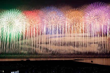 2D1N Kashiwazaki Festival Sea Fireworks Tour from Nagoya