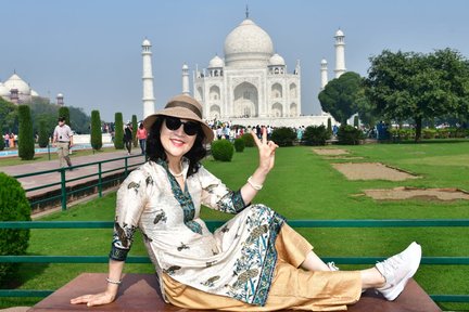 Taj Mahal & Agra Day Tour From Delhi With Options