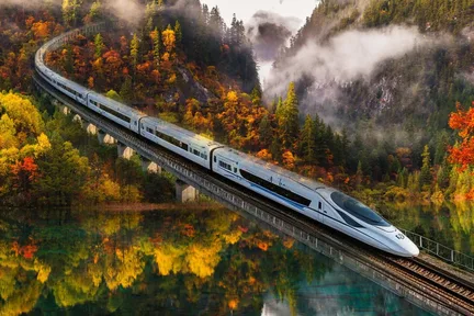 Lawatan Kereta Api 3 hari Sichuan Chengdu Jiuzhaigou (Jiuzhaigou + Huanglong + Padang Rumput Gunung Salji Peribadi + Jamuan Istana Tibet + Kereta Pengasuh)