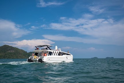 Shared or Private Sunset Cruise in Langkawi 