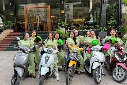 Avventure in moto a Saigon