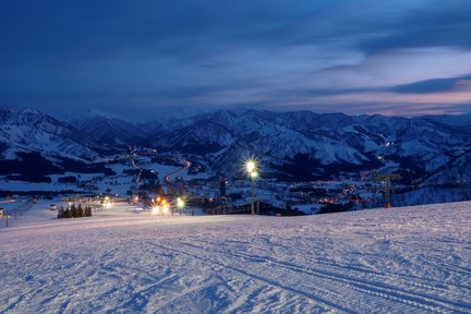 Iwappara /Joetsu International Ski Resort Admission in Niigata