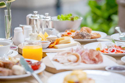 Crowne Plaza Hong Kong Causeway Bay | CARVER | Breakfast Buffet