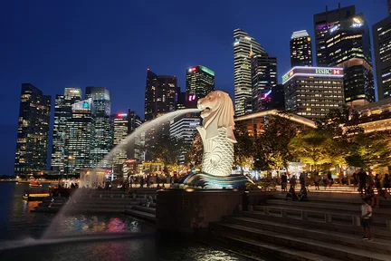 Singapore River Cruise + City Night Walking Tour