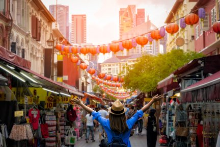 Photoworthy & Cultural Self-Guided Tour - Chinatown & The City