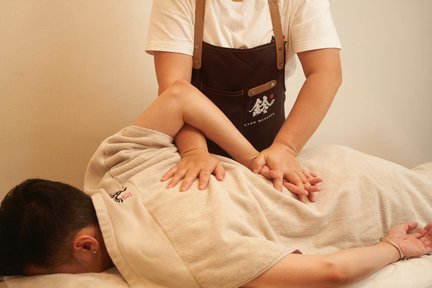 【Klook Exclusive】Lynn Massage - Urut Kaki | Urut Badan | Mong Kok