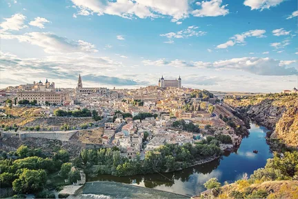 Tour in Toledo from Madrid with optional monuments tickets & meals