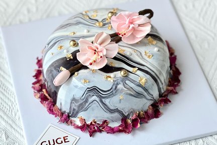 Guge Cakery | Marble Mirror Cake | Pick up at Tuen Mun | Less sweet (with ice pack, thermal bag, candle) | Free custom hand-write blessing plaque