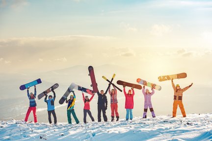 Pelajaran Privat Ski atau Snowboard di Echigo Yuzawa/Iwahara (Niigata)