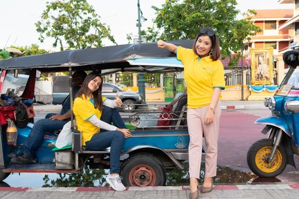 Tuk Tuk riding tour in Bangkok by MyProGuide