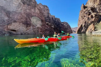 Excursion en kayak à Emerald Cave au départ de Las Vegas avec autotour