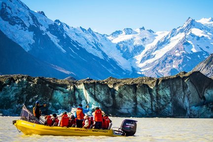 Tasman Valley Walk & Glacier Lake Cruise di Mount Cook