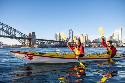 Sydney Harbour Guided Kayak 'BREAKFAST' Tour