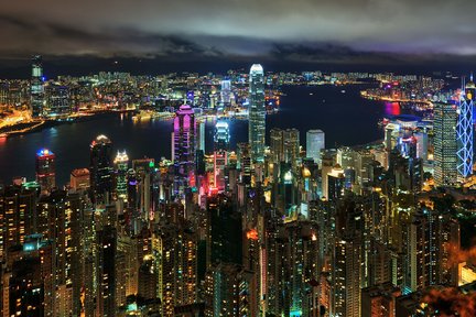 Hong Kong Specialty Central, Ding Ding Car, Victoria Peak, and Madame Tussauds Half-Day Tour