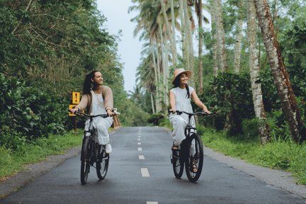 Downhill Sunrise Ride Bike Tour in Banyuwangi by Dialoog Banyuwangi